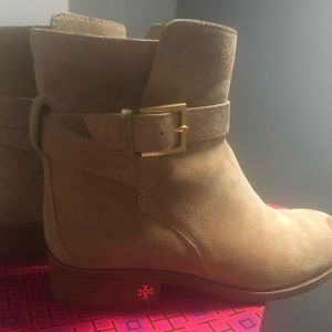 *Sunday Sale* Tory Burch Brooke Booties